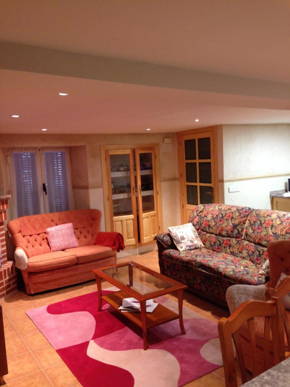 Apartamento Rural La Muralla De Pedraza * Chavida