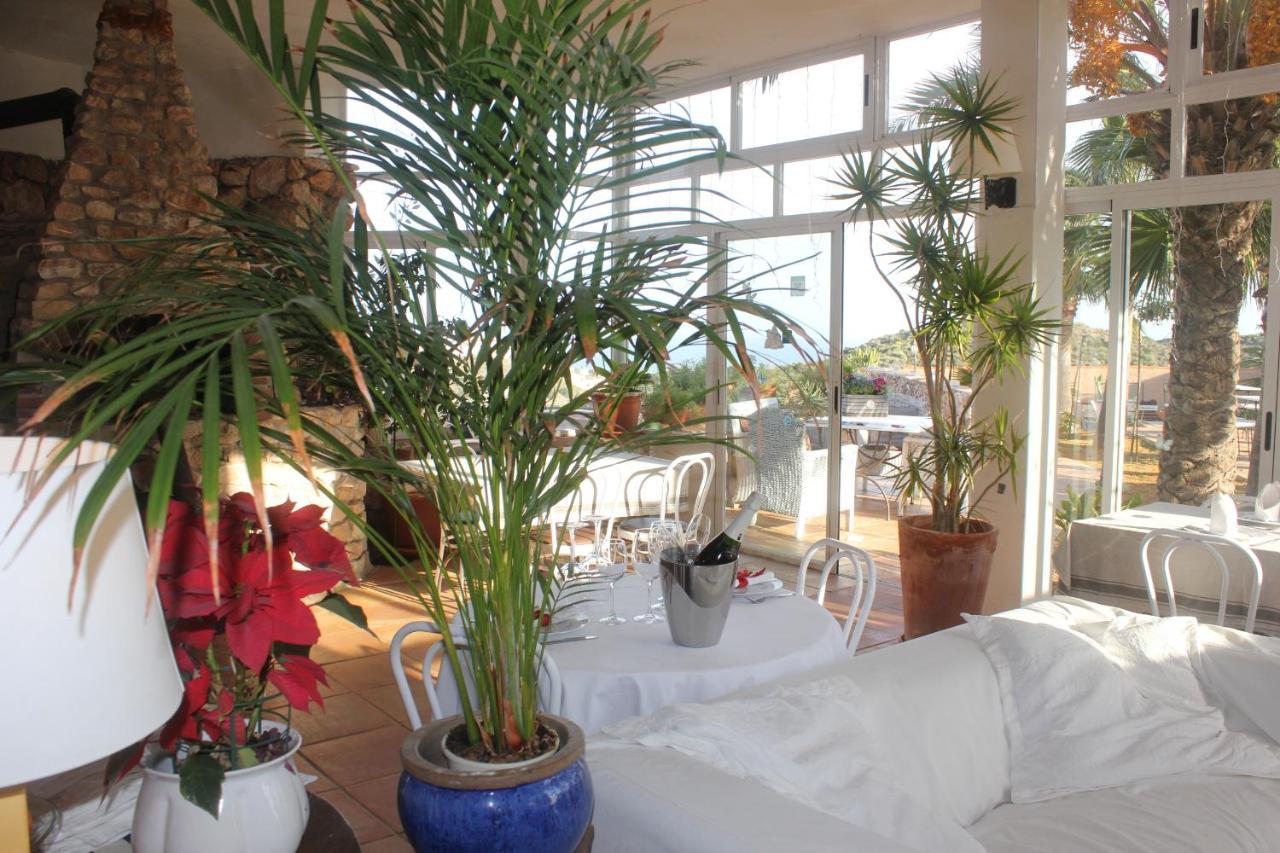 Cortijo De La Media Luna Country house *