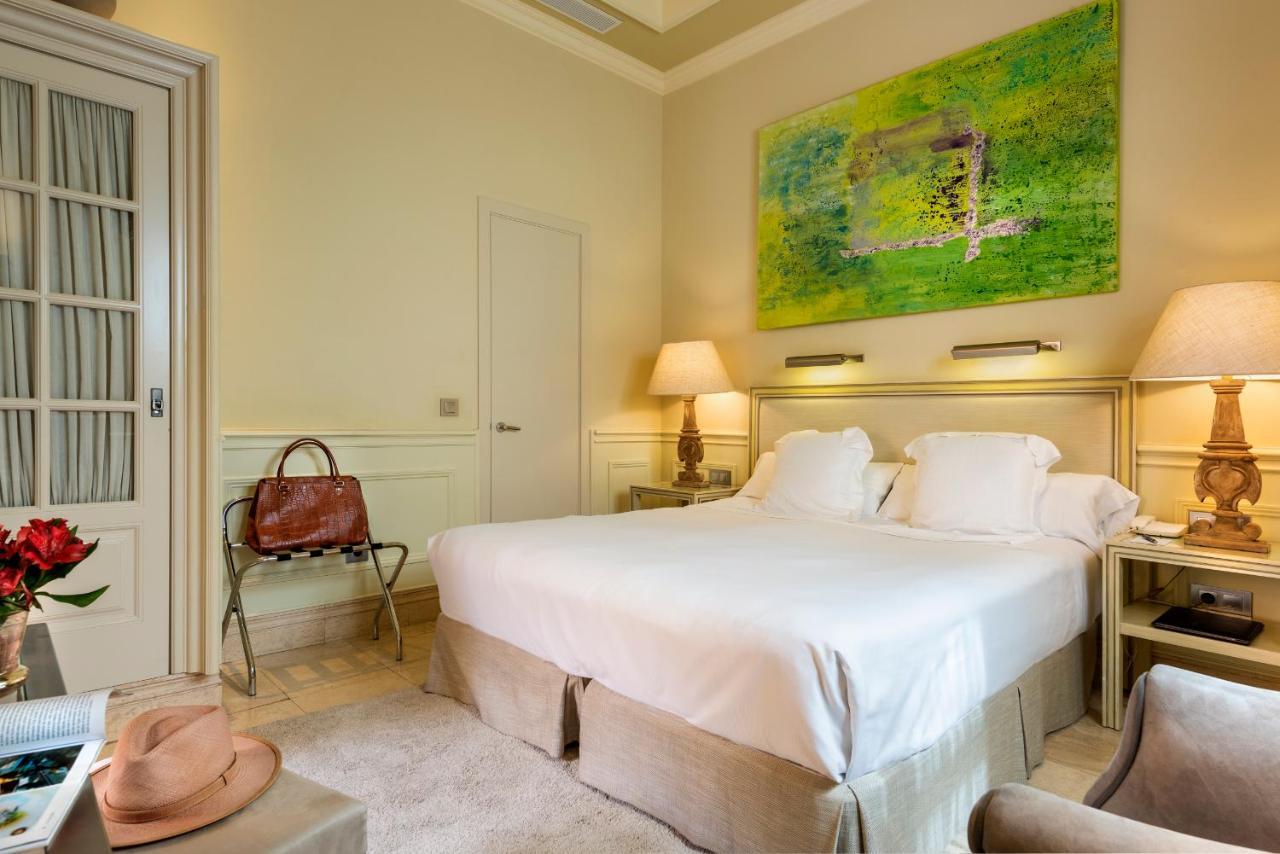 Hotel Casa Del Poeta 4*