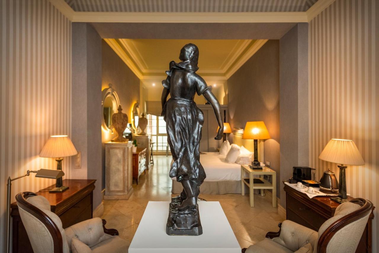 Hotel Casa Del Poeta 4*