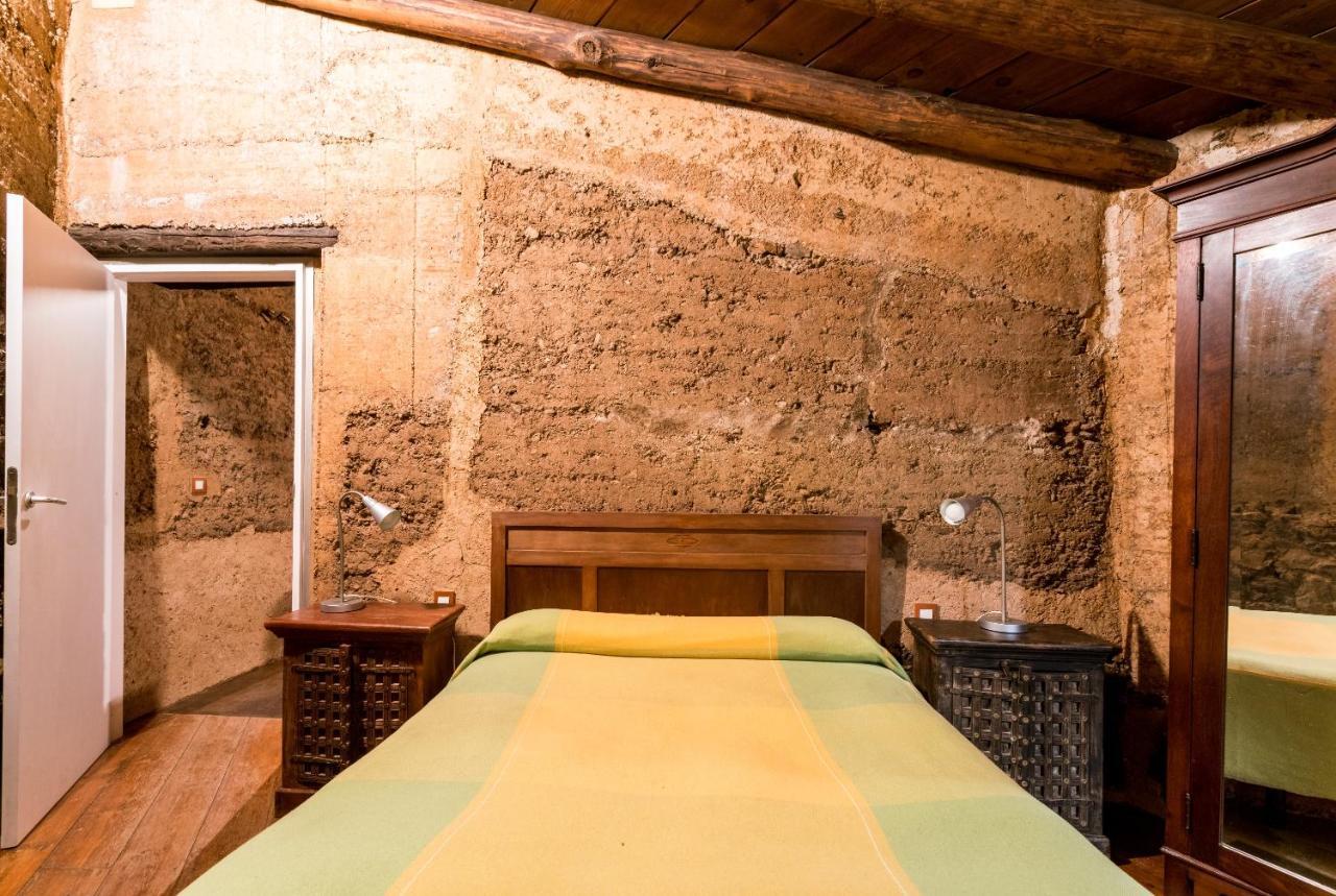 El Zarzo De Nemesio, Alberca Barbacoa 2 Hab 4 Pers Mas 2 Max Holiday home Valdelarco