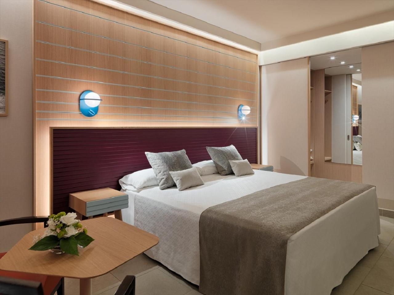 Hotel Adrián Roca Nivaria 5*