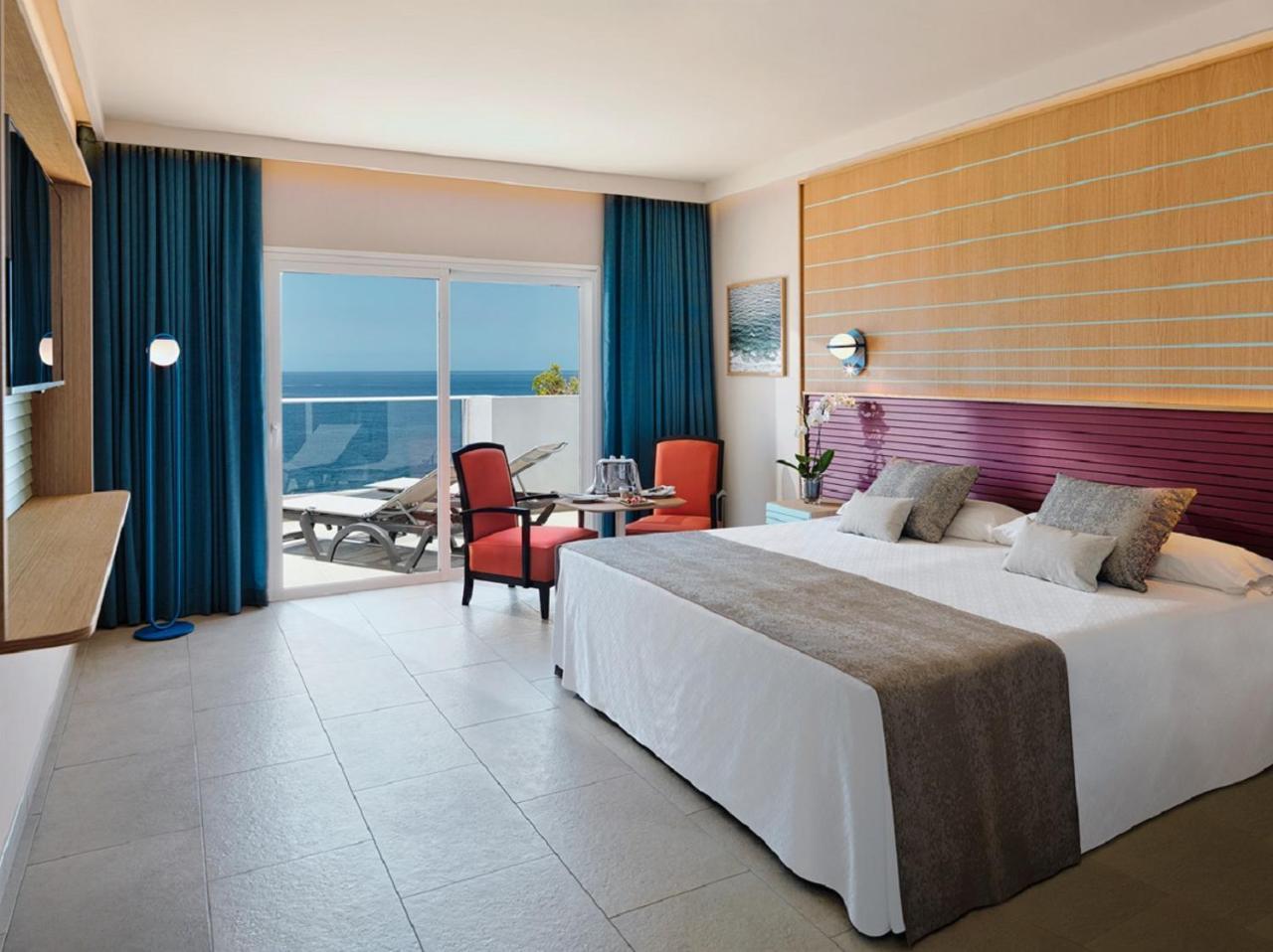 Adrián Roca Nivaria 5* Costa Adeje (Tenerife)