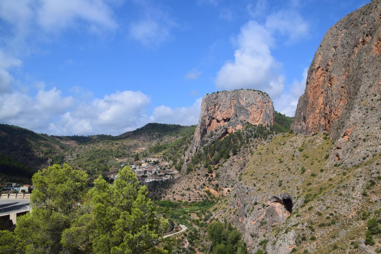 Miralmundo Rurales - Rural Pensión 2*