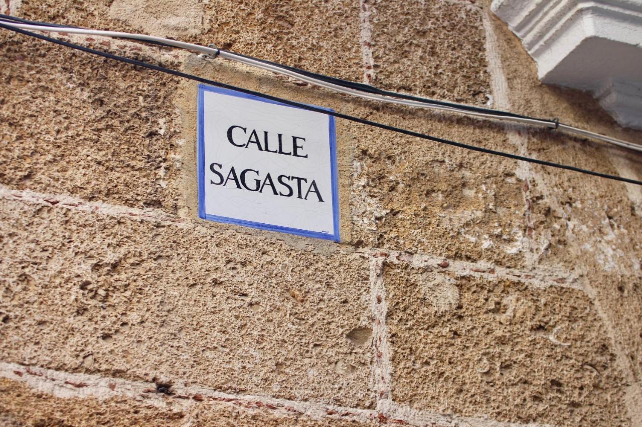 Apartamento Atico Del Romantico Gaditano By Cadiz4rentals