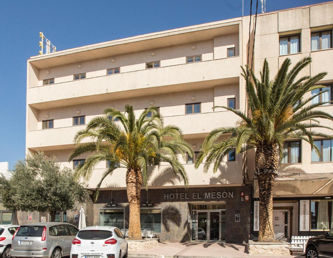 Hotel El Mesón 3*