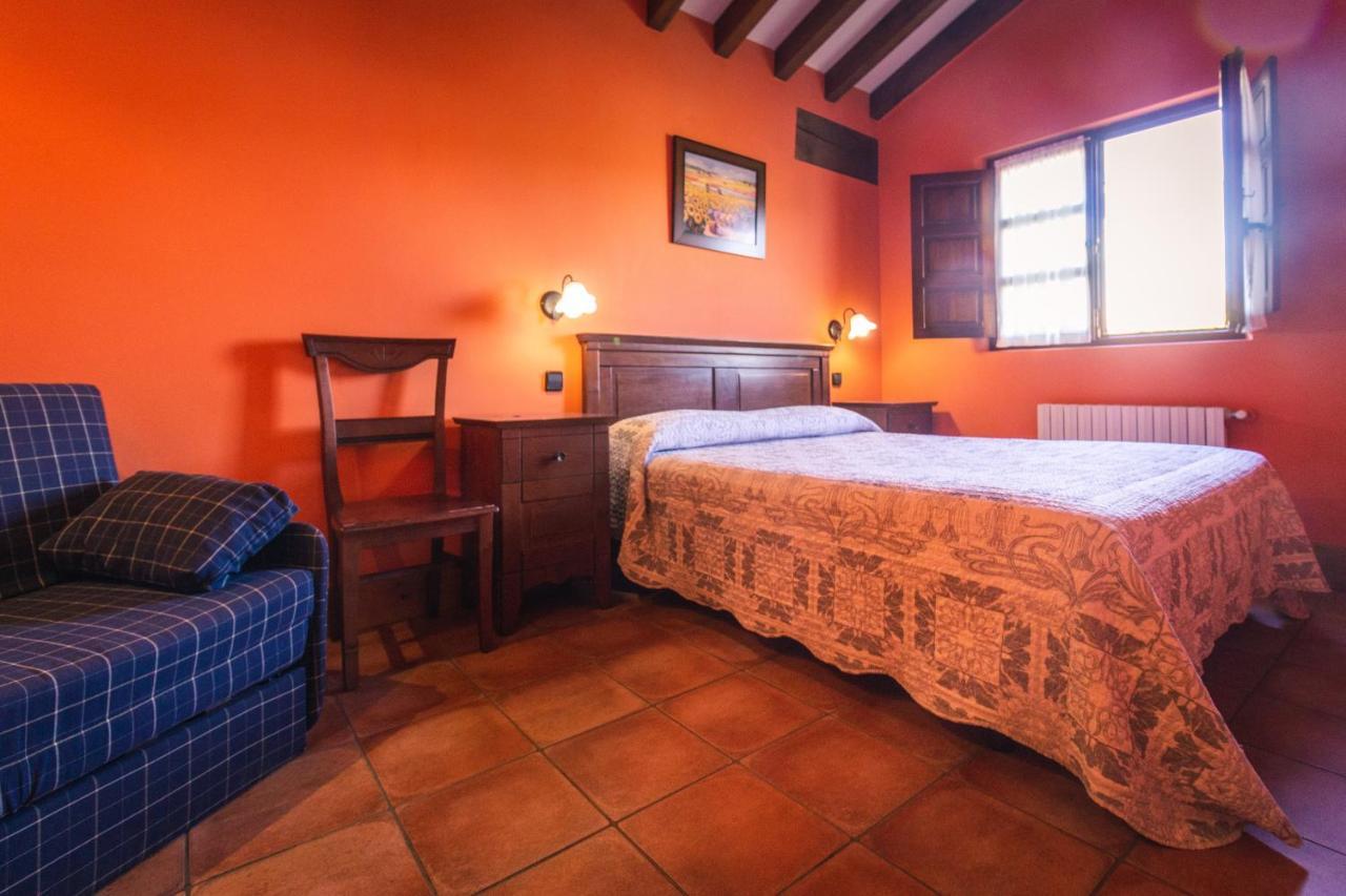 Country house La Aldea Orena