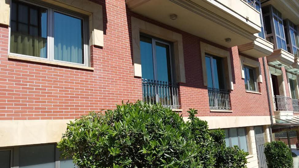 Maritimo Ris Con Garaje Apartamento