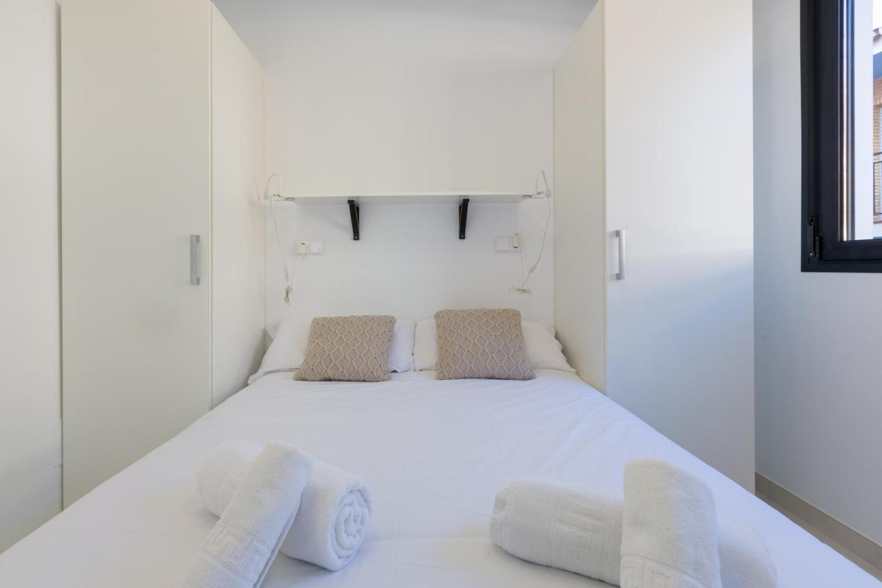 Renthas Calabeach Apartamento *