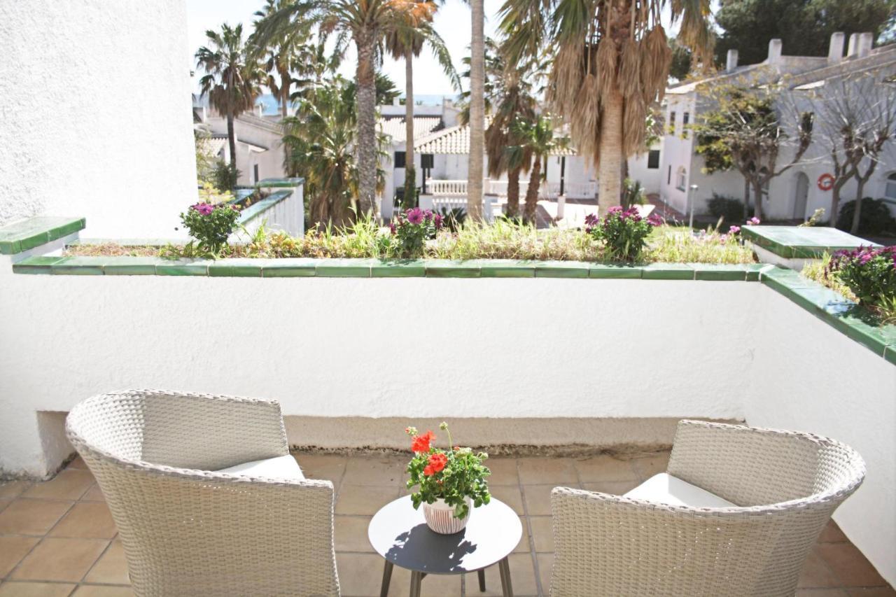 Beautiful Seafront House Сasa de vacaciones Hospitalet De L'Infant