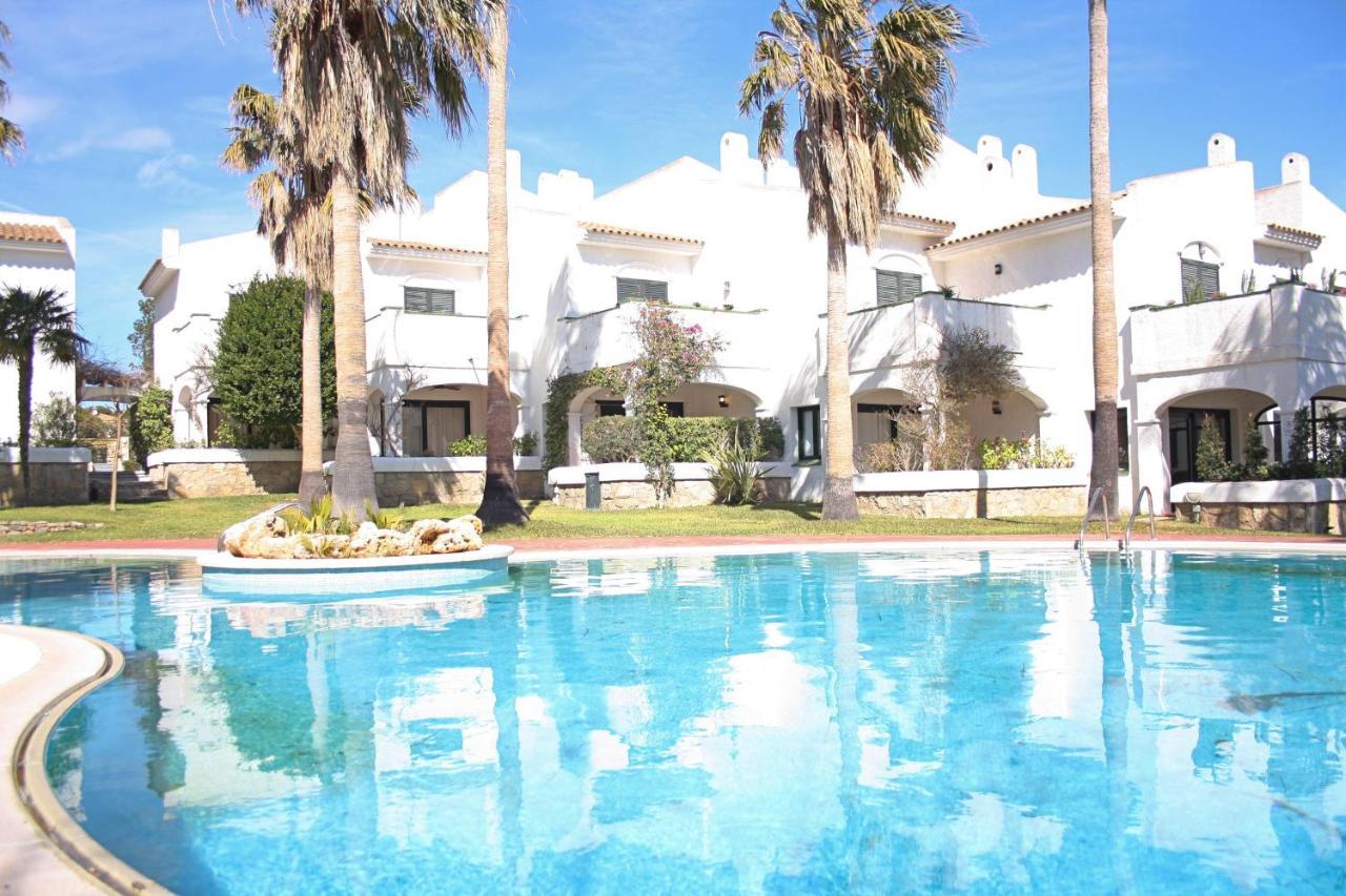 Сasa de vacaciones Beautiful Seafront House Hospitalet De L'Infant