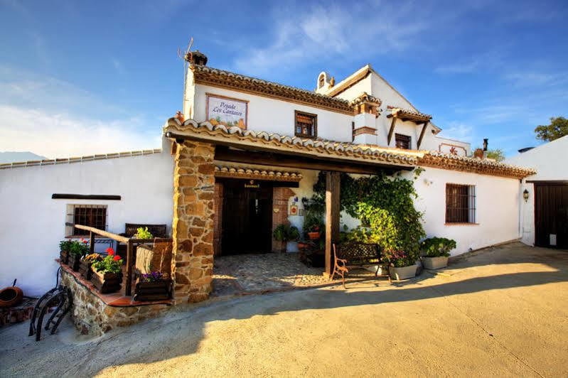 Cantaros Country house