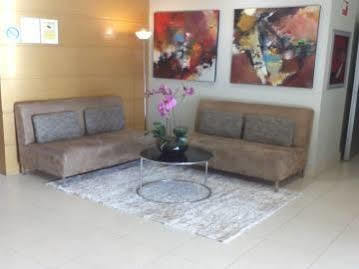 Reston Hotel 3*