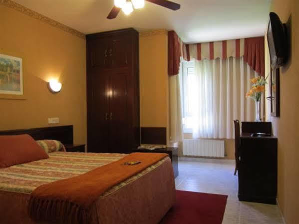 Hotel Bahia 2*