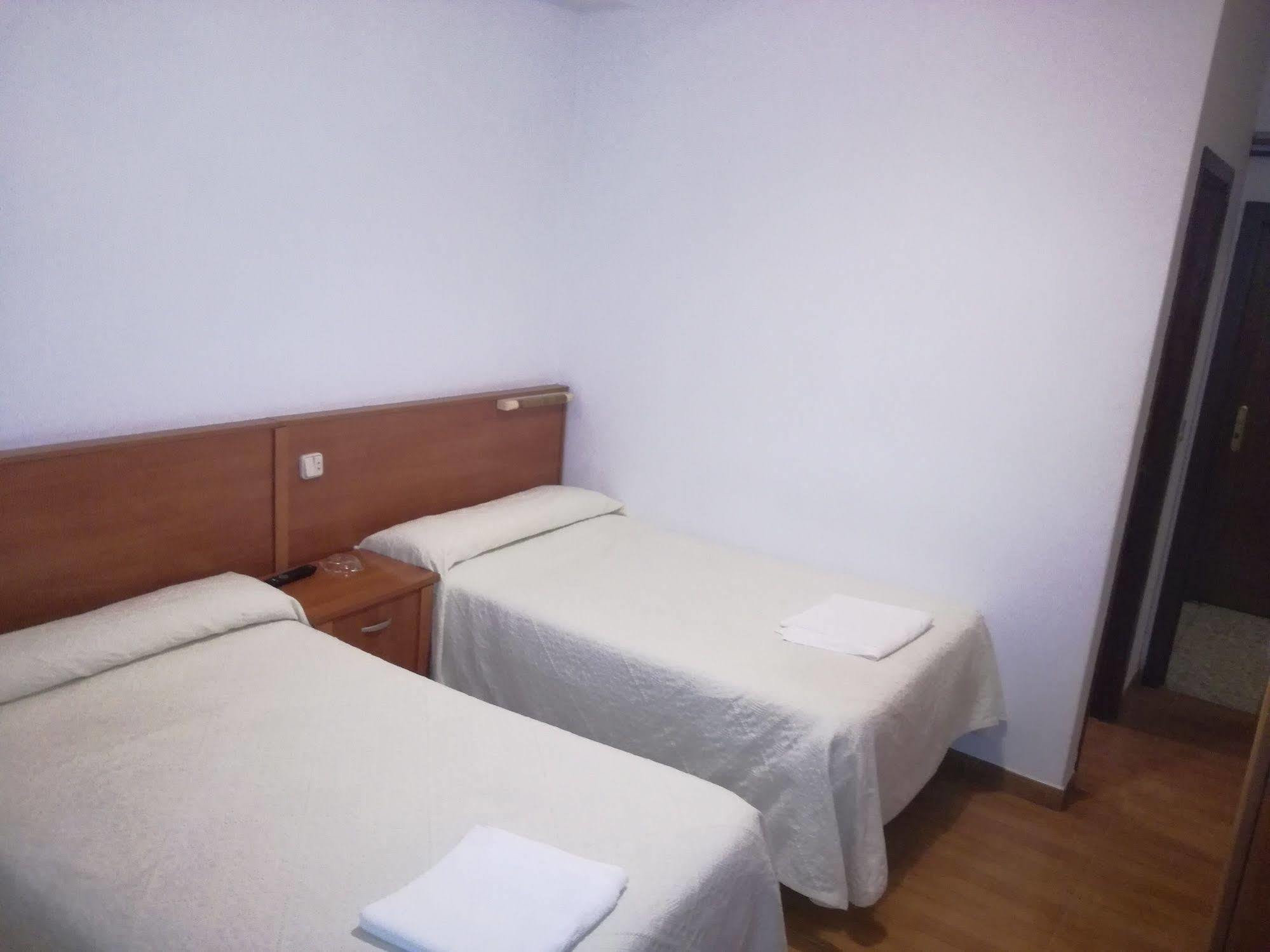 Pensión Trillizos Boiro