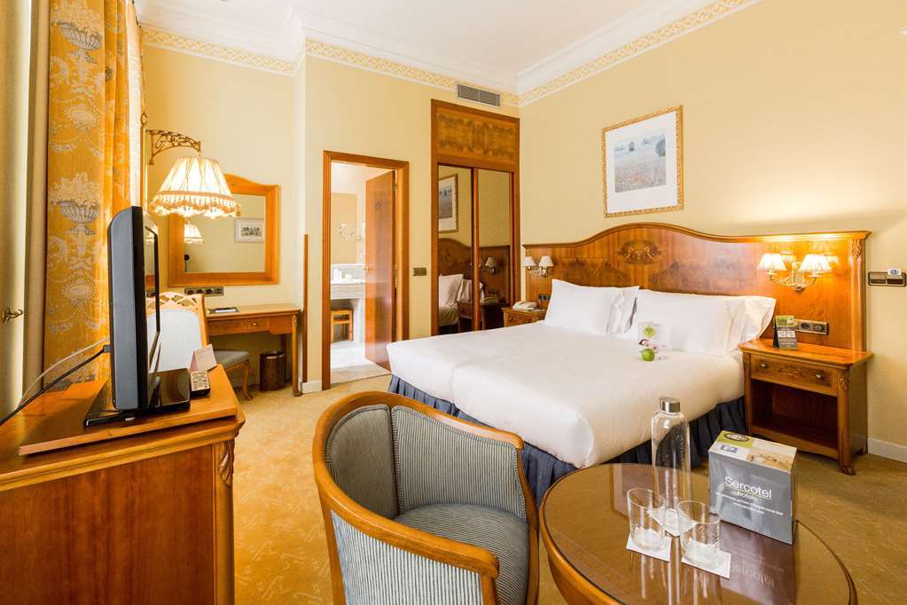 Hotel Alda Mercado De 4*