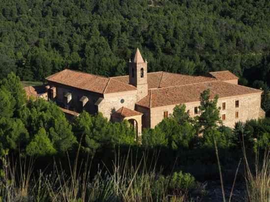 Monasterio El Olivar Homestay Estercuel