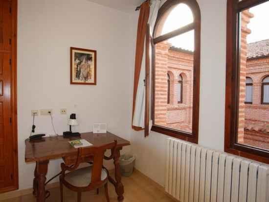 Homestay Monasterio El Olivar Estercuel