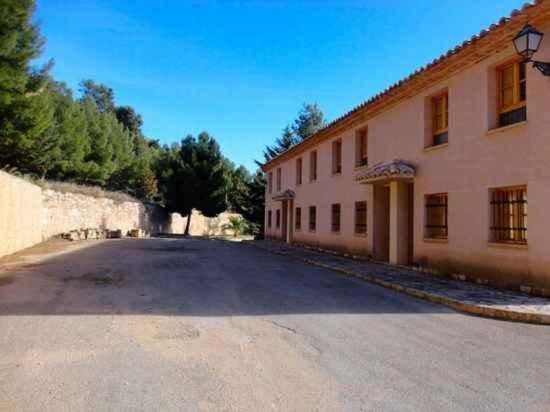 Monasterio El Olivar Homestay
