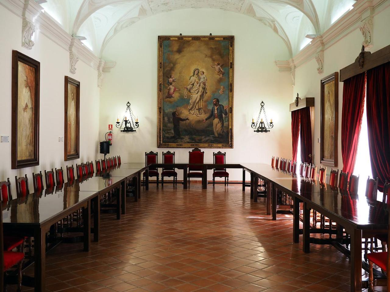 Monasterio El Olivar Homestay *