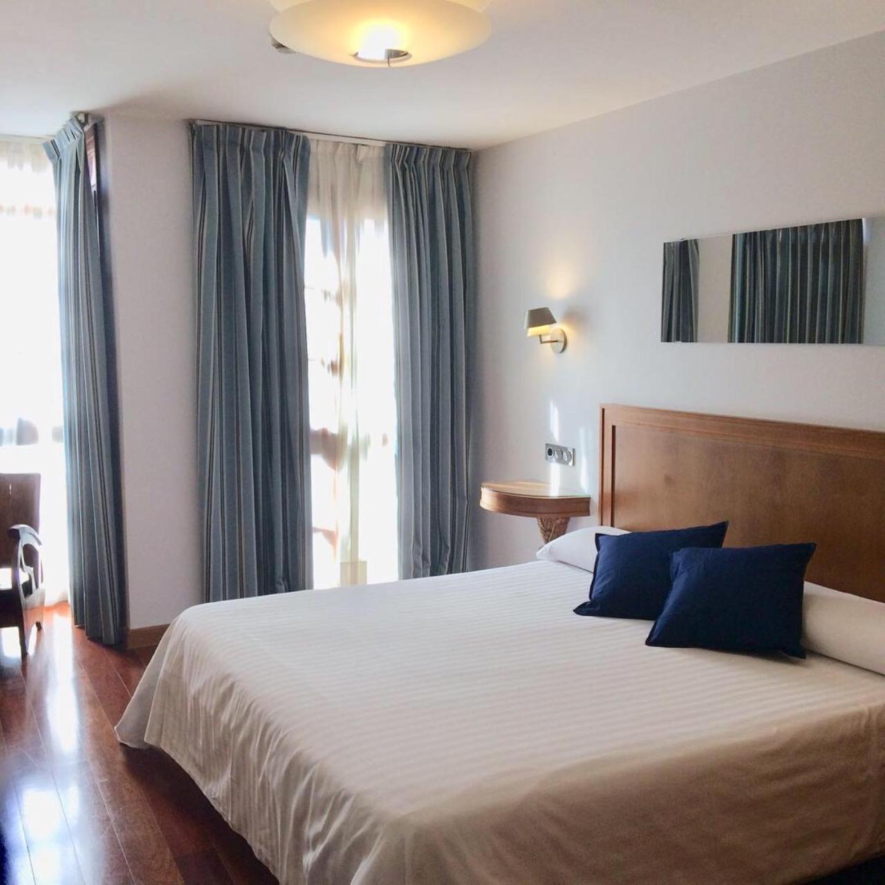 Hotel El Sella 3*