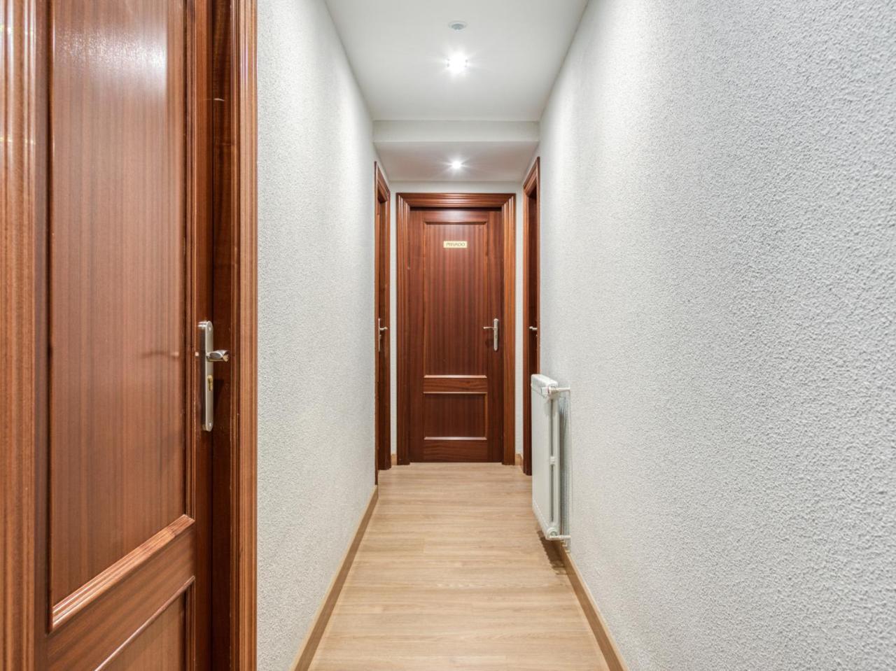 Uria Guest house