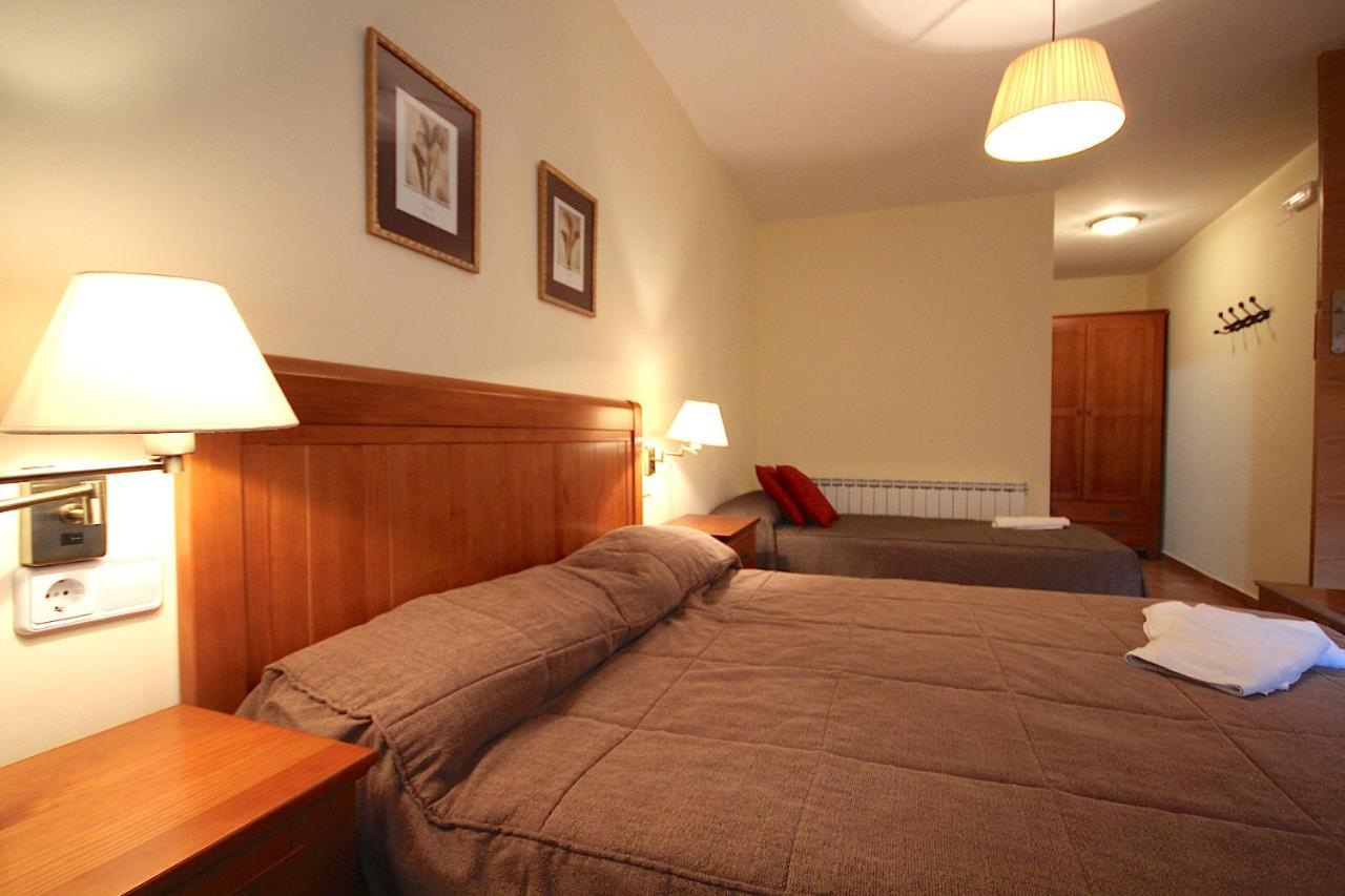 Hostel Centre Del Montsec Llimiana
