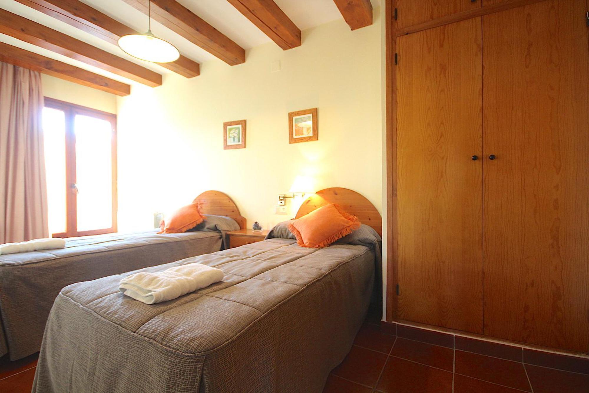 Hostel Centre Del Montsec *