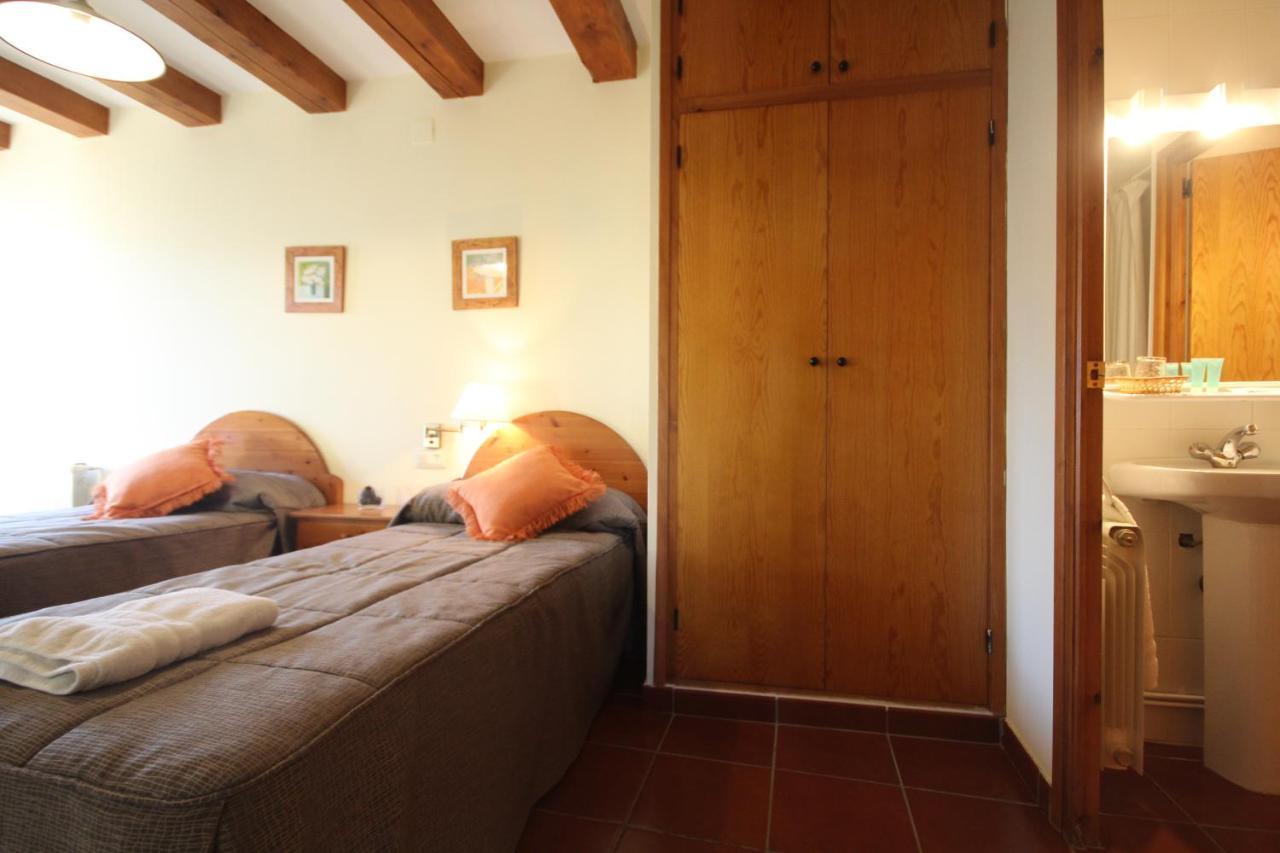 Centre Del Montsec Hostel Llimiana