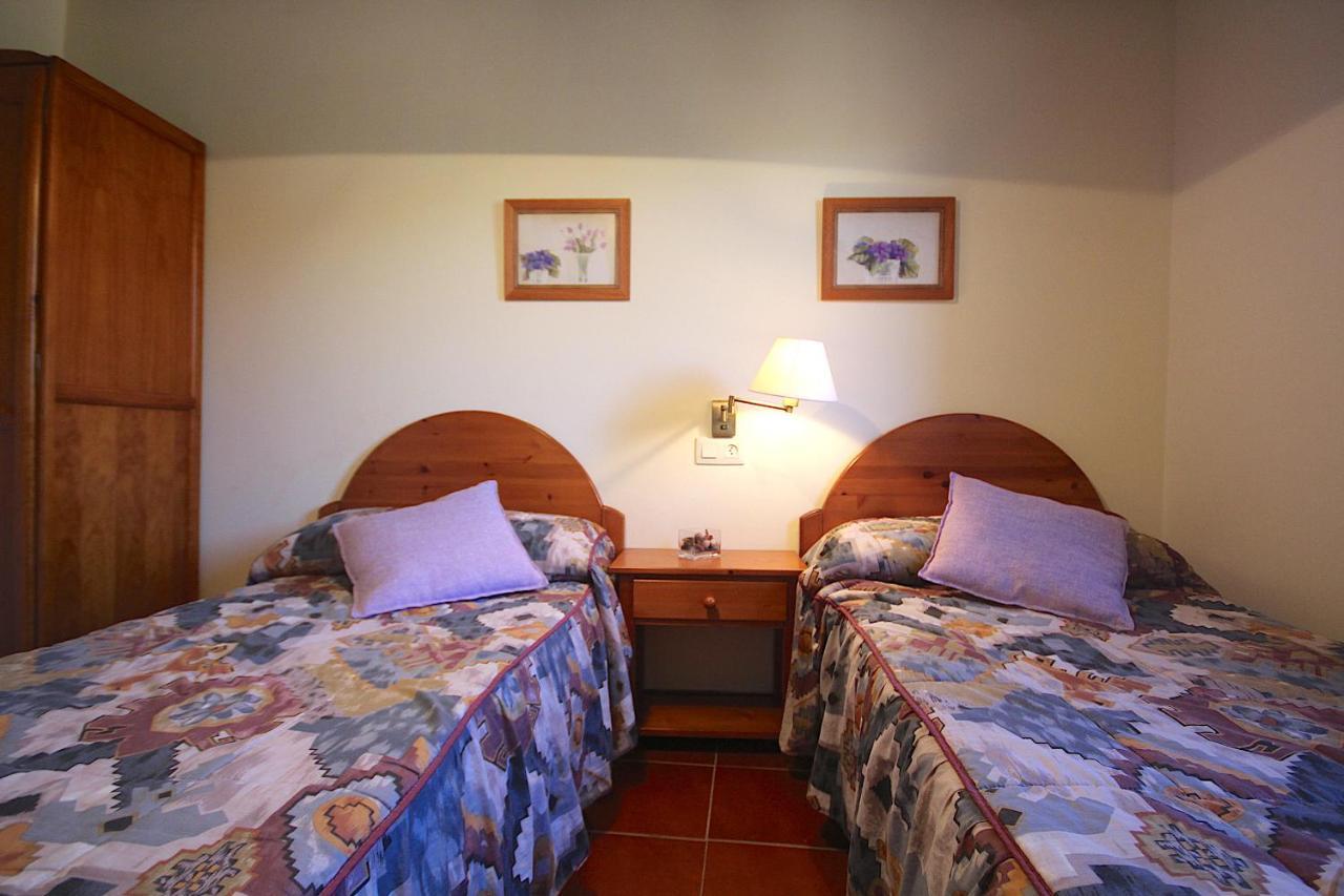 Hostel Centre Del Montsec Llimiana
