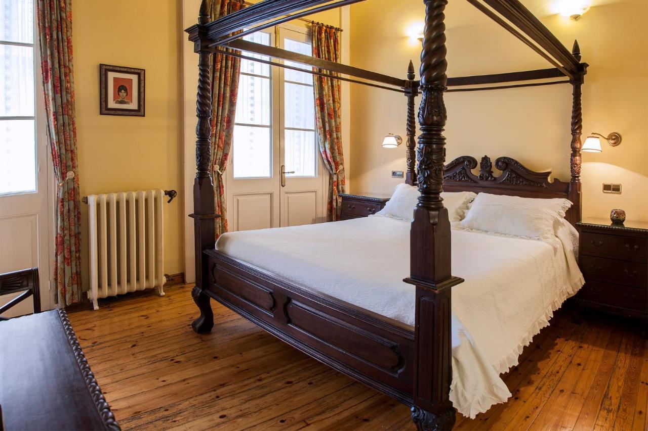 Hotel De Luarca
