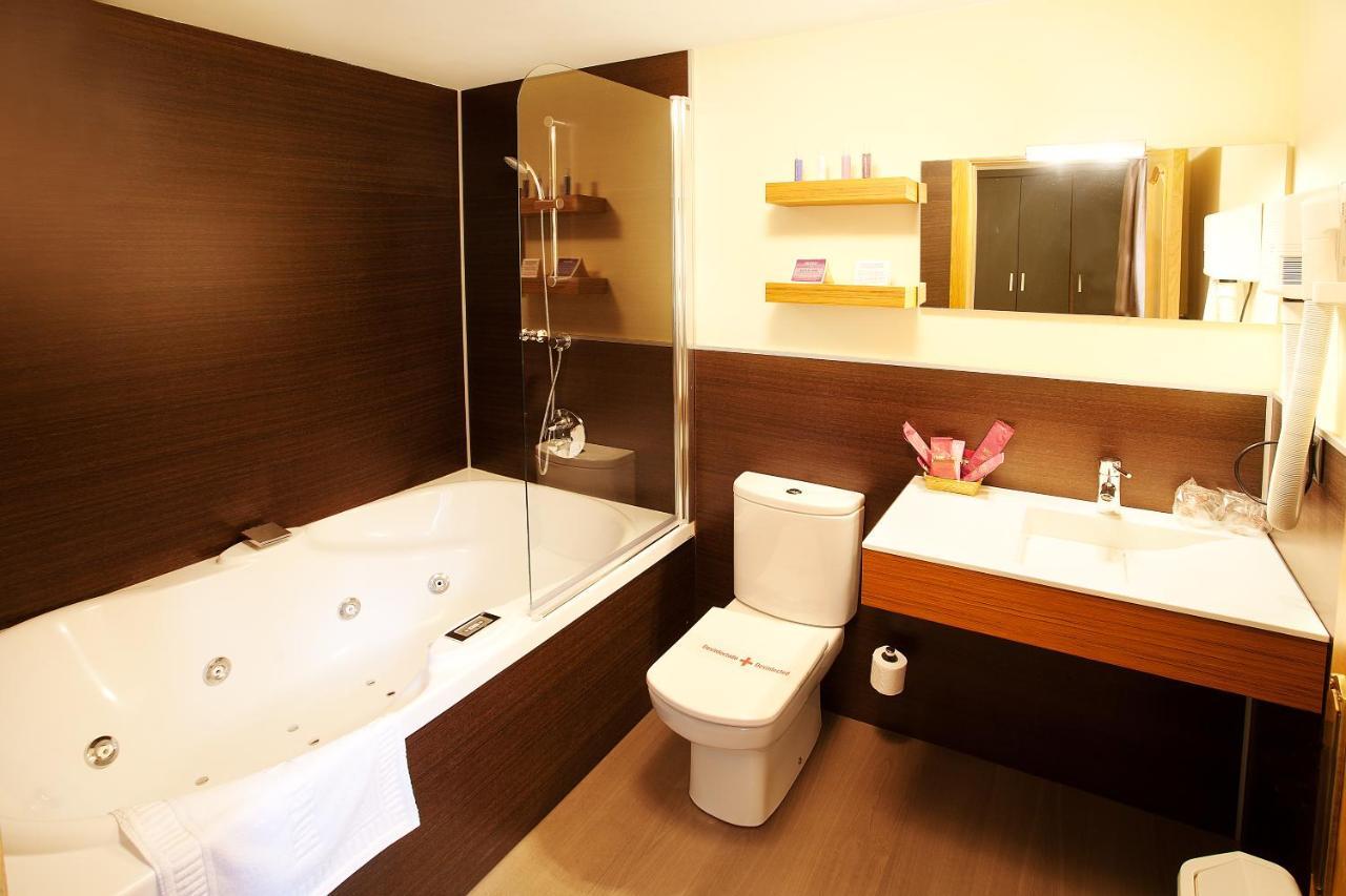 Venta De 3* Etxalar