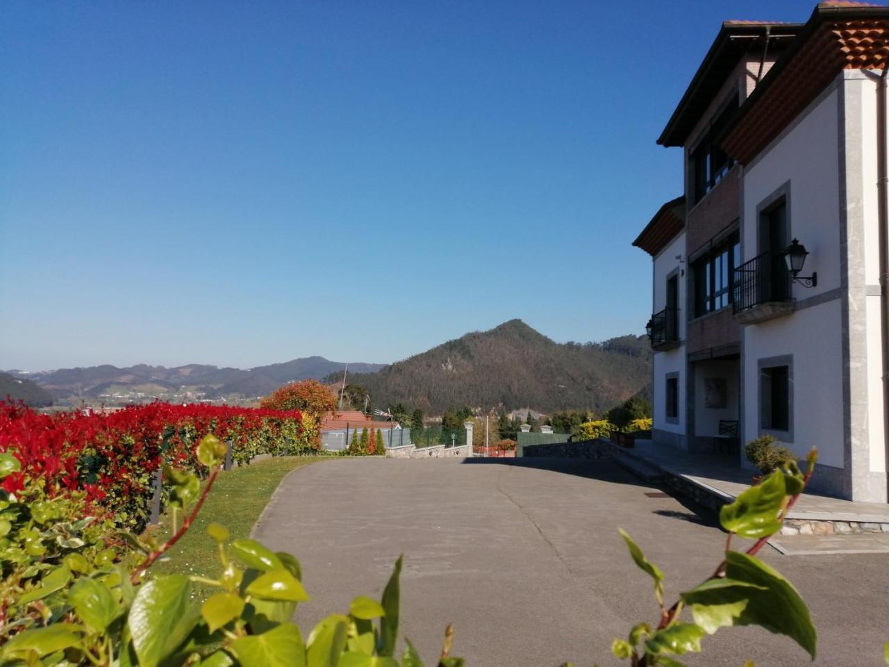 Reina Adosinda Hotel