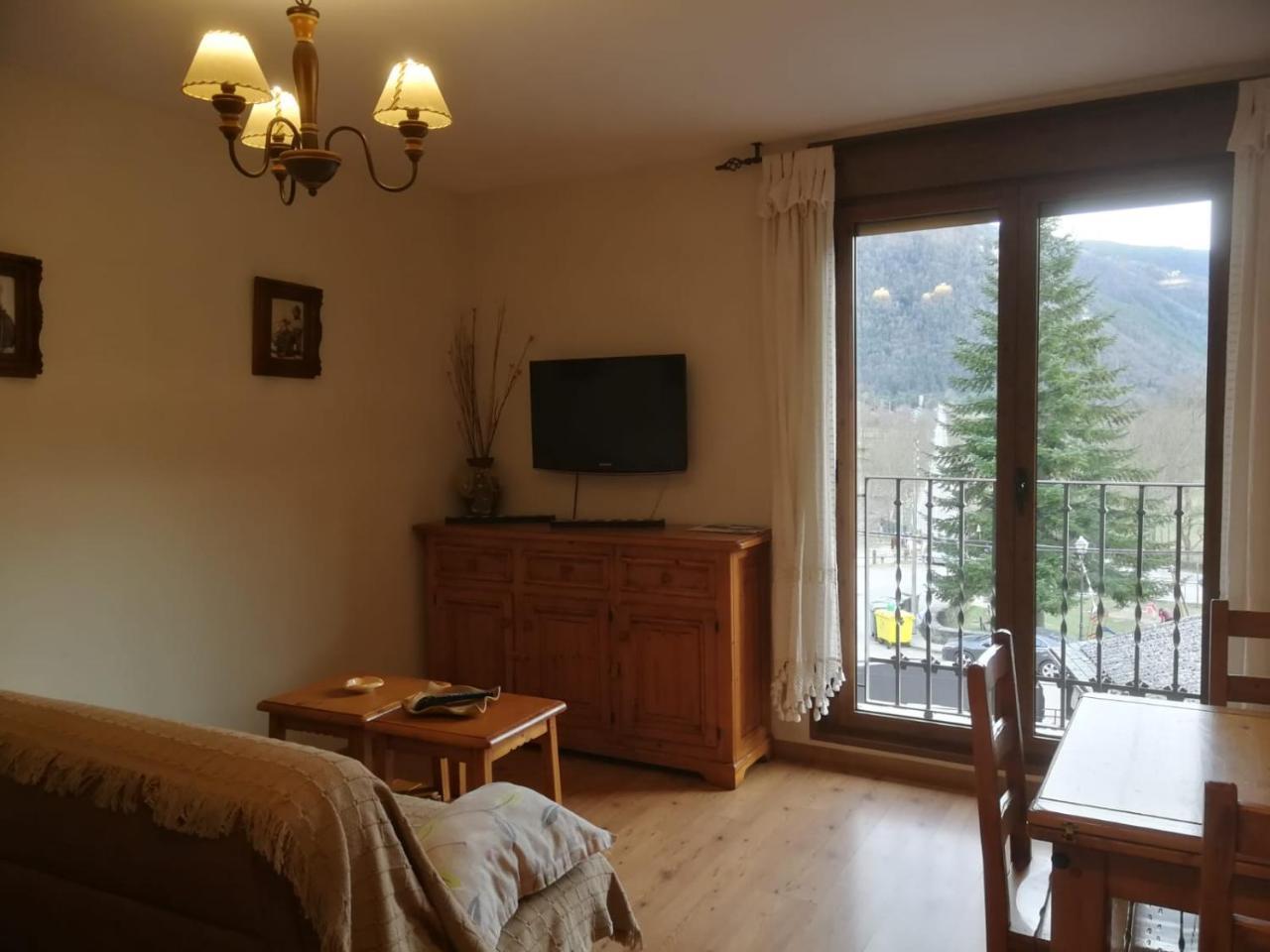 Casa Aneta Apartment Sarvise
