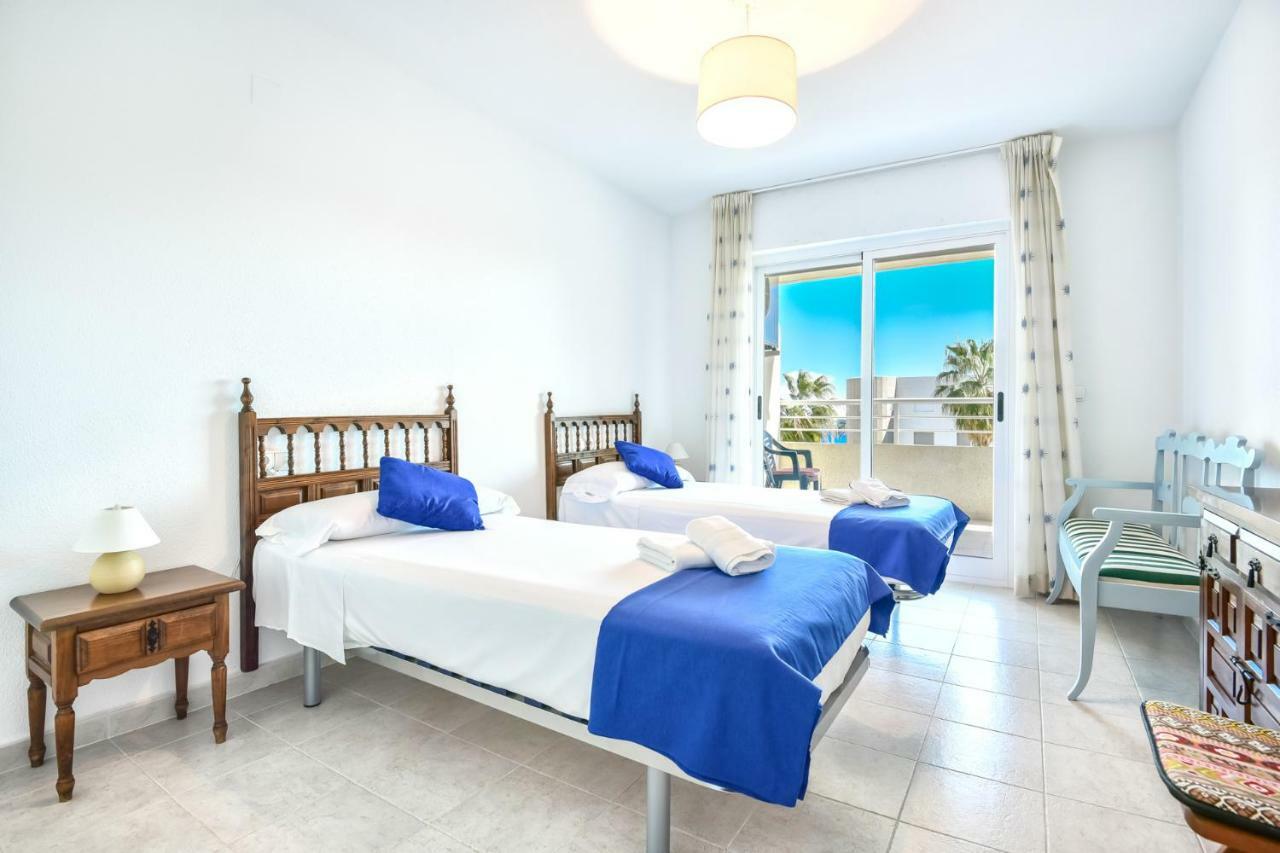 Flats Friends Apolo Xvi-xvii Calpe