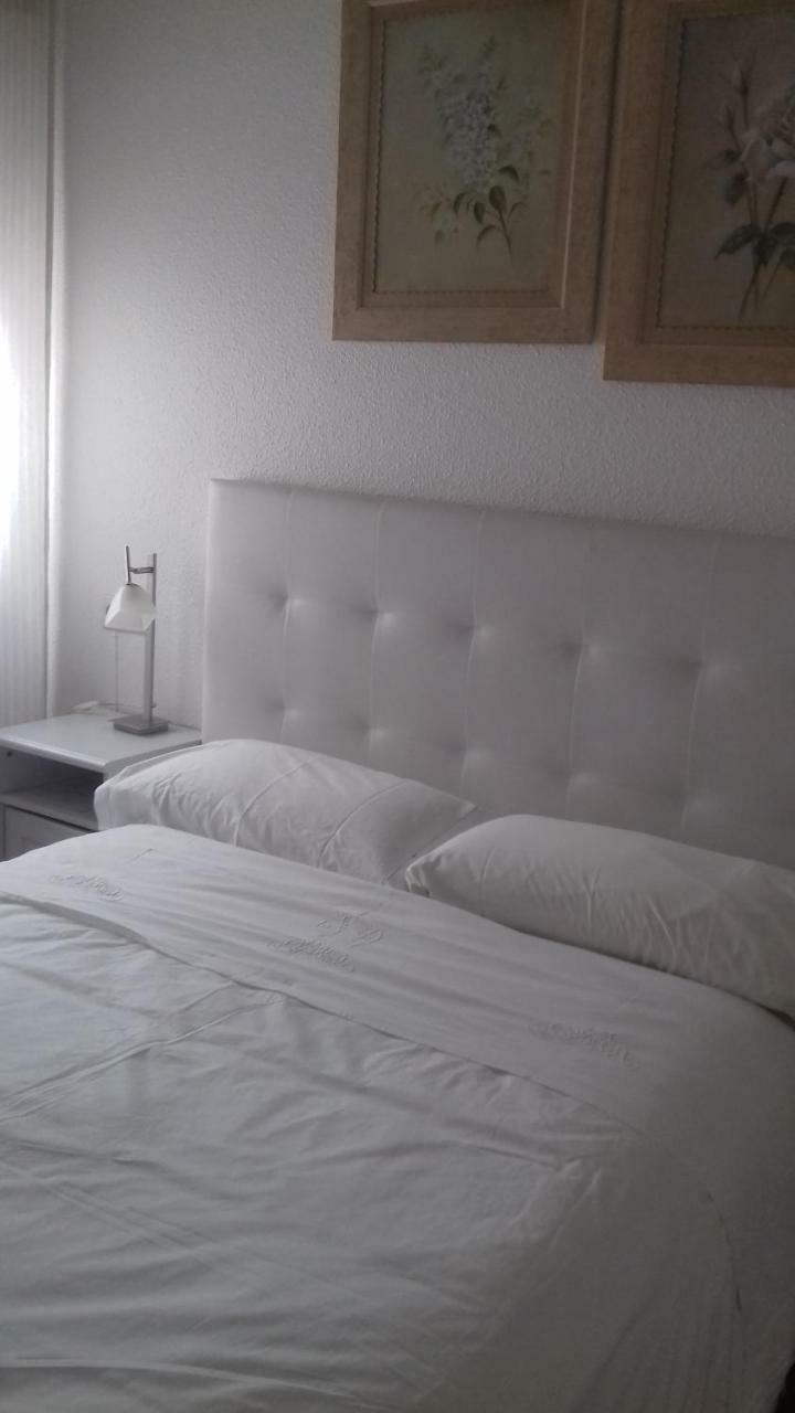 Pensión Room Pamplona Bed and breakfast *