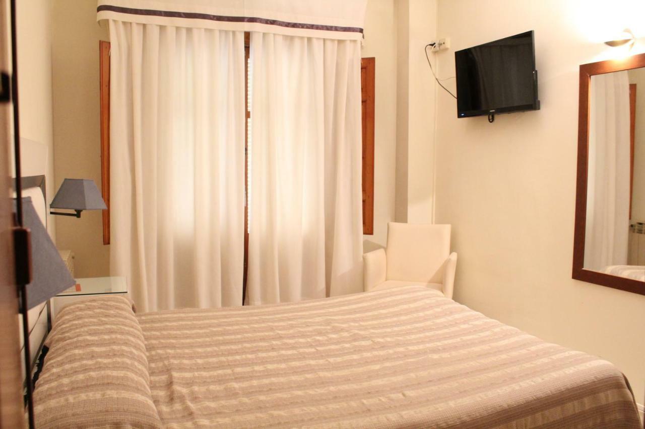 Hotel El Sol 2*