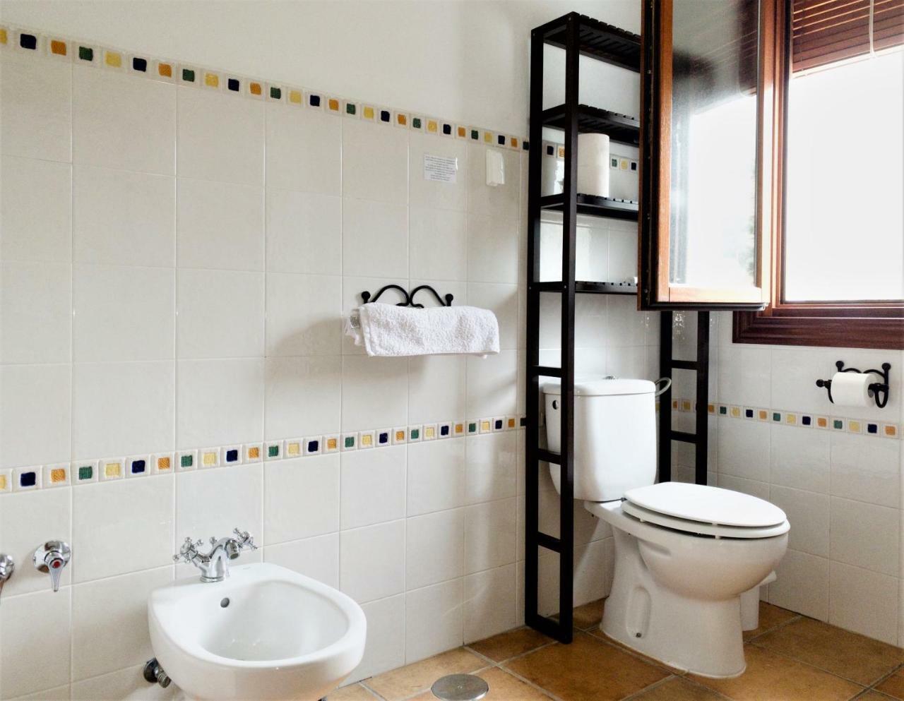 El Amparo Bed & Breakfast 4*
