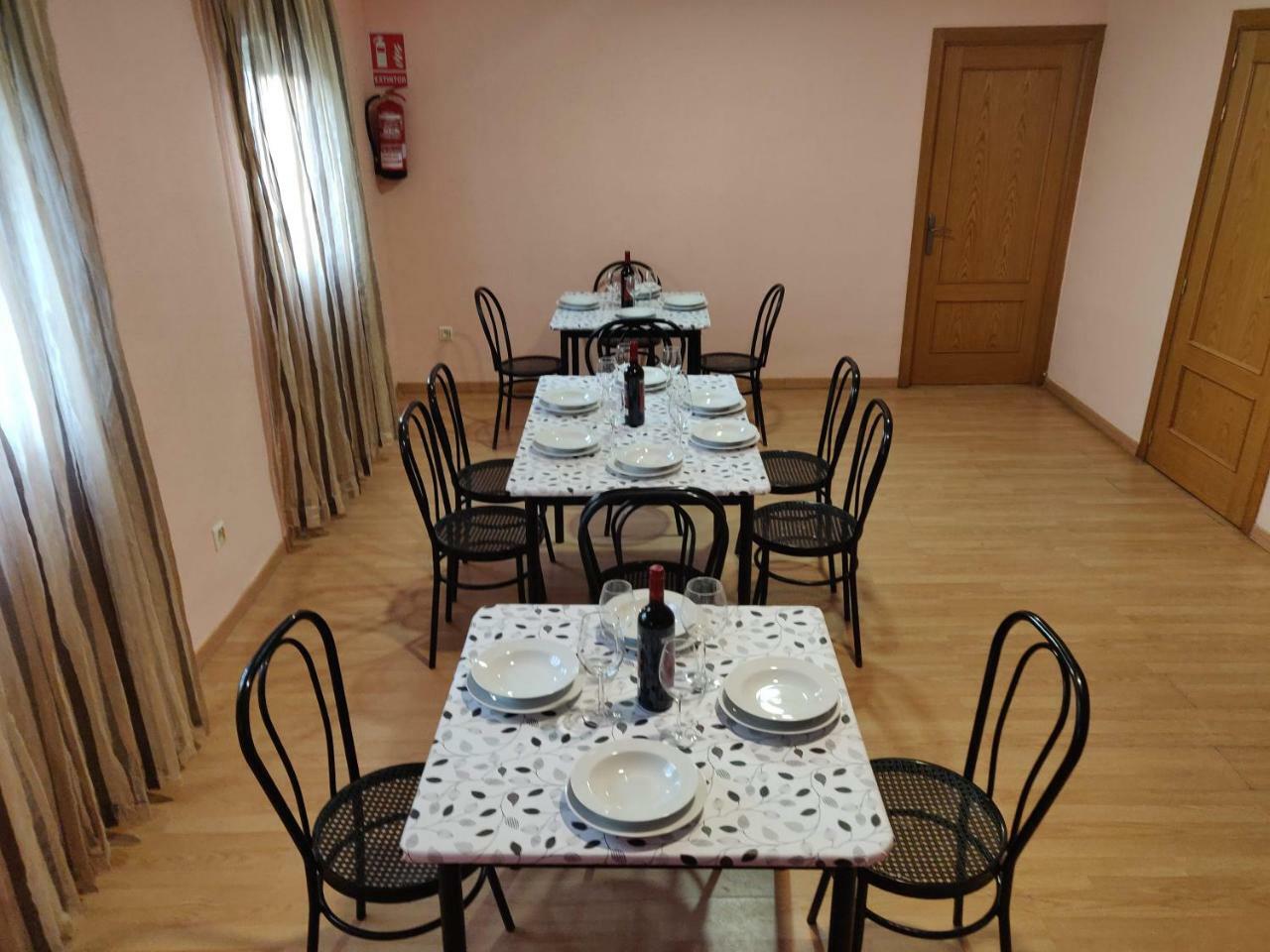 Residencial El Cuartel Hostal *