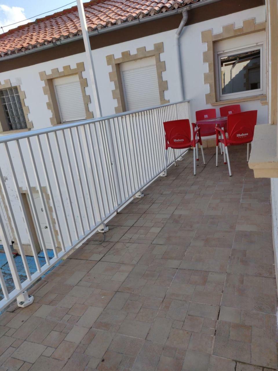 Residencial El Cuartel Hostal *