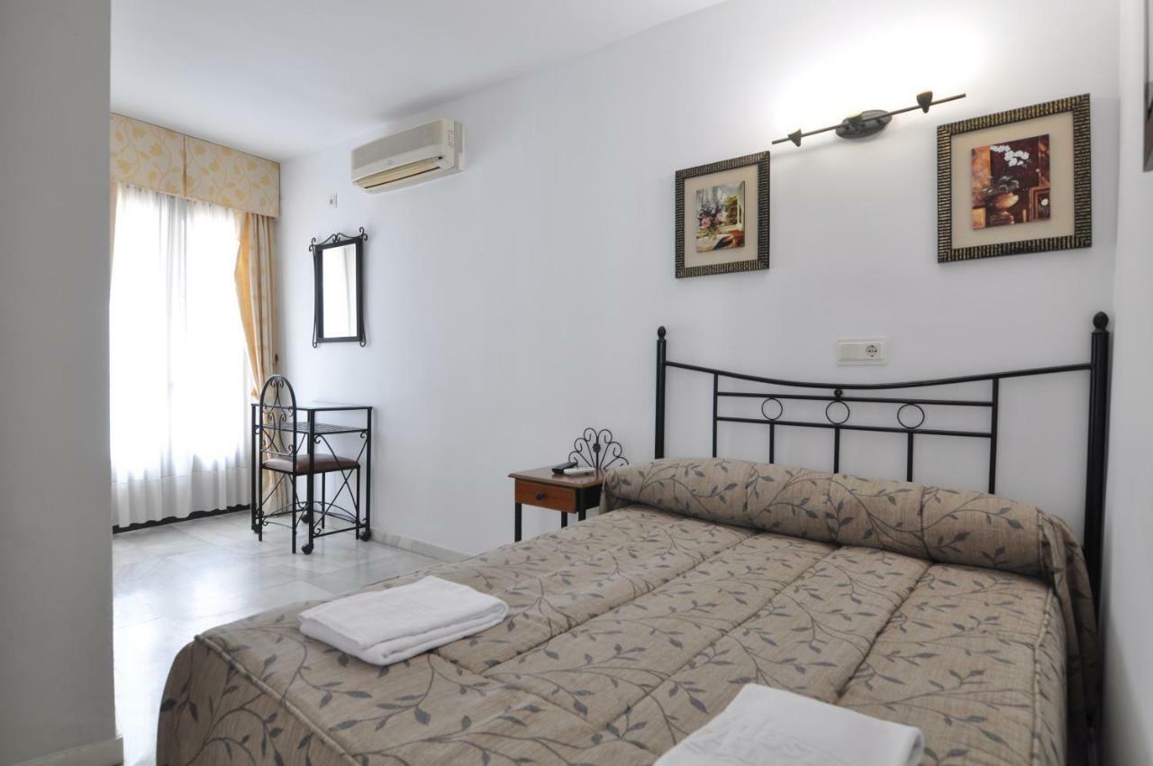 Almanzor Guest house