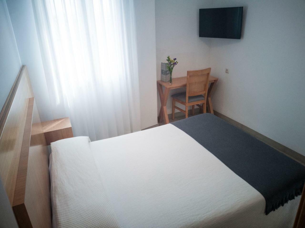 Hotel Abadi *