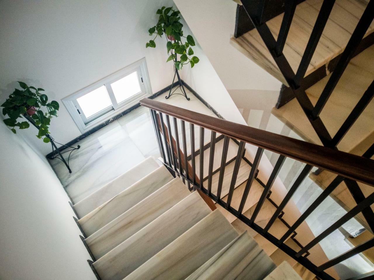 Abadi Hotel
