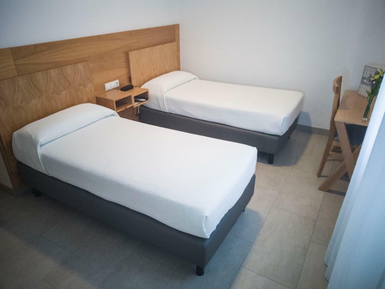 Hotel Abadi *