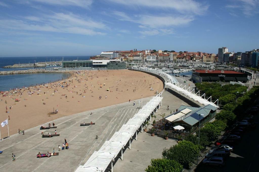 Apartamento Primera Línea Playa+parking Gratis *