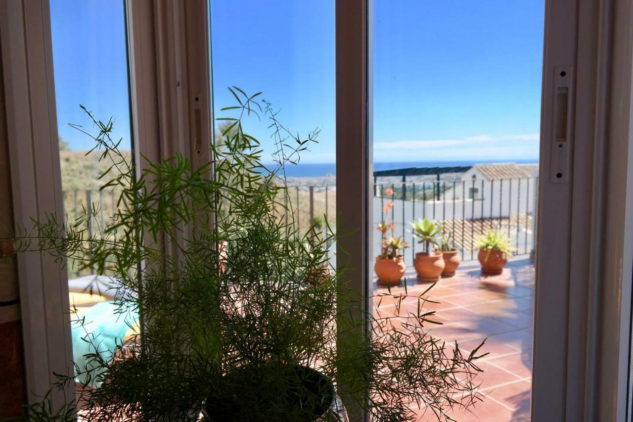 Amazing Sea Views Duplex With Garden, El Porton De Apartment *