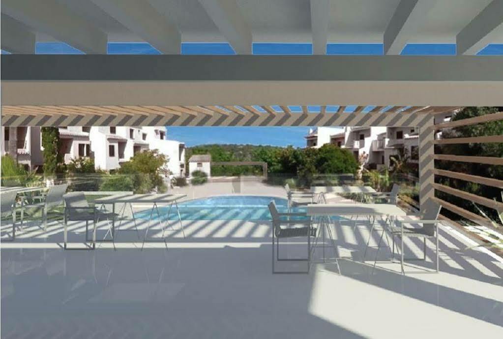 Nelva Apartahotel 3*