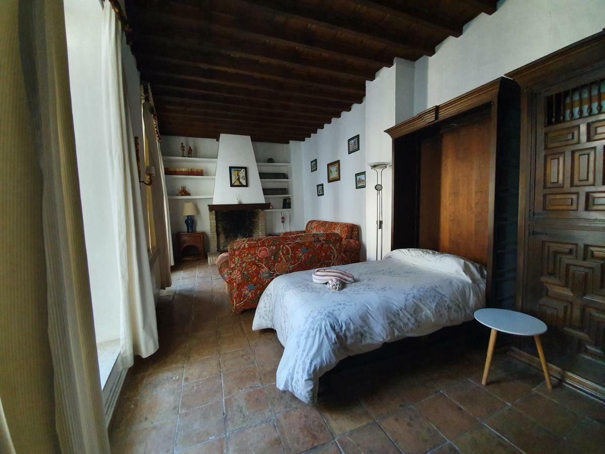 Guest house Casa Del Aljarife 3*