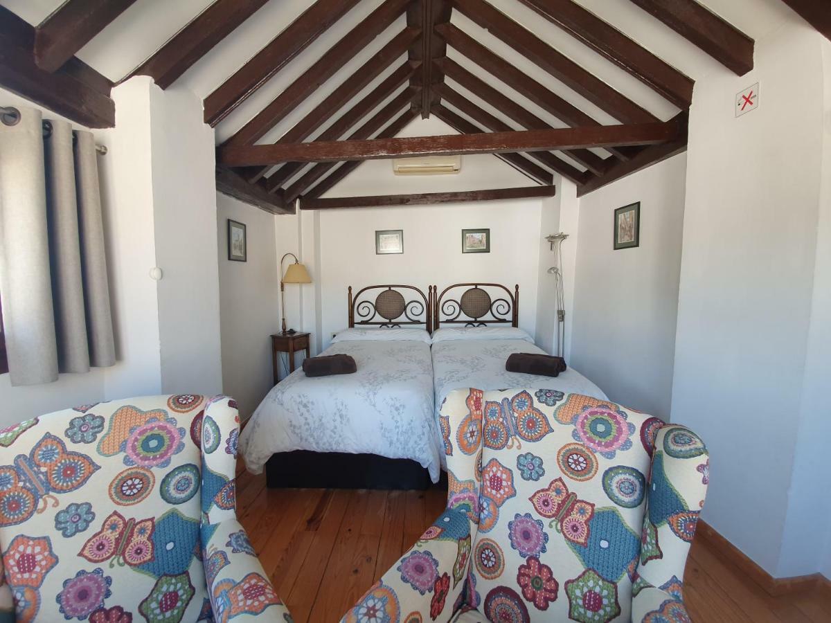 Casa Del Aljarife Guest house 3*
