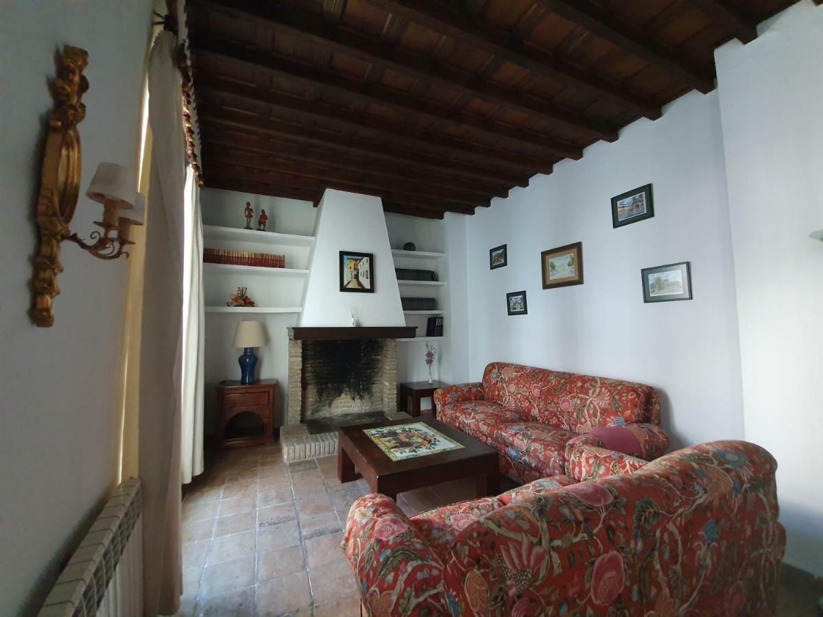 Casa Del Aljarife